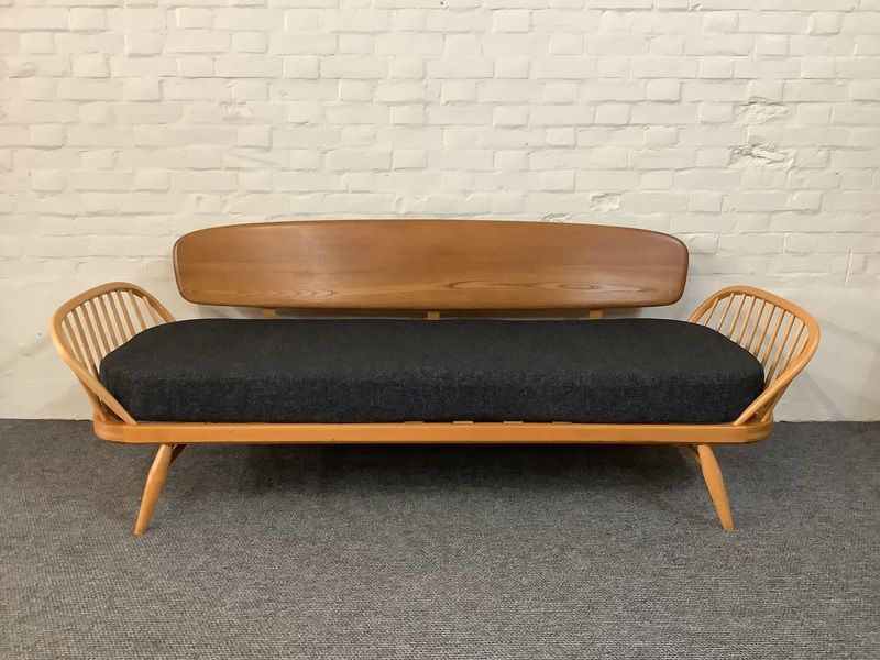 Ercol 355/1 Studio Couch.