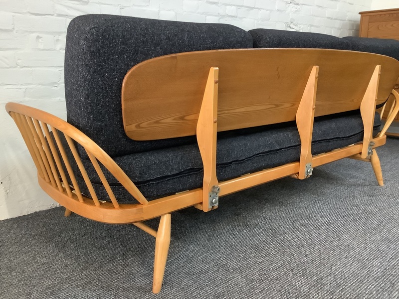 Ercol 355/1 Studio Couch.