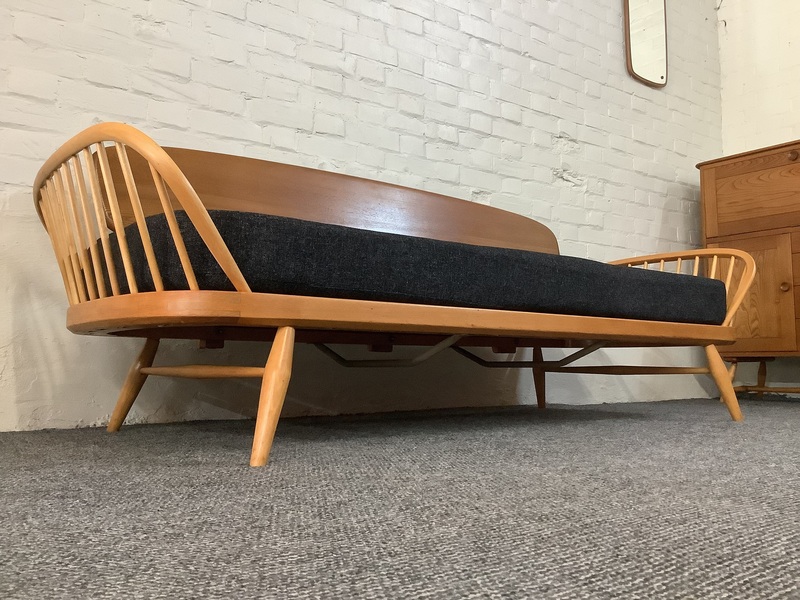 Ercol 355/1 Studio Couch.