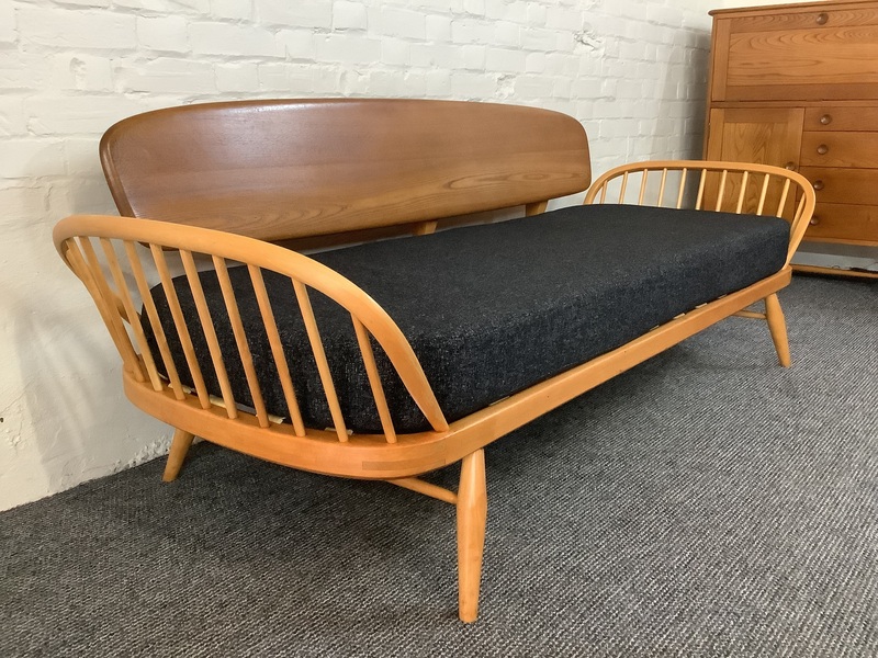 Ercol 355/1 Studio Couch.