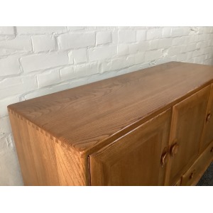 Ercol Windsor 468 Serving On Castors. Produced From Solid English Elm.