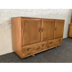 Ercol Windsor 468 Serving On Castors. Produced From Solid English Elm.
