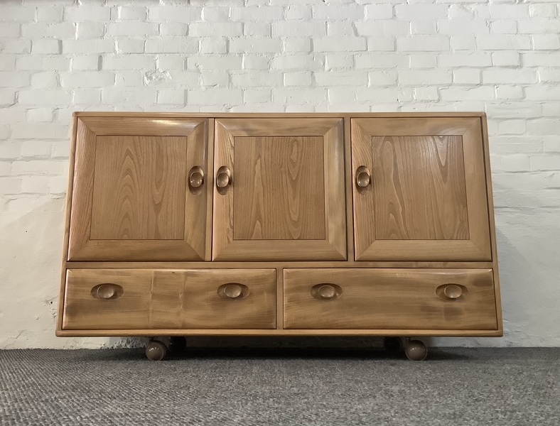 Ercol Windsor 468 Sideboard In Light Elm Finish.
