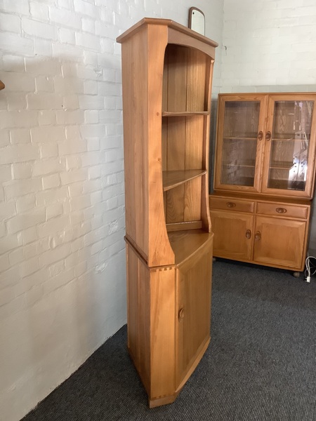 Ercol Windsor Corner Display Cabinet In Light Elm.