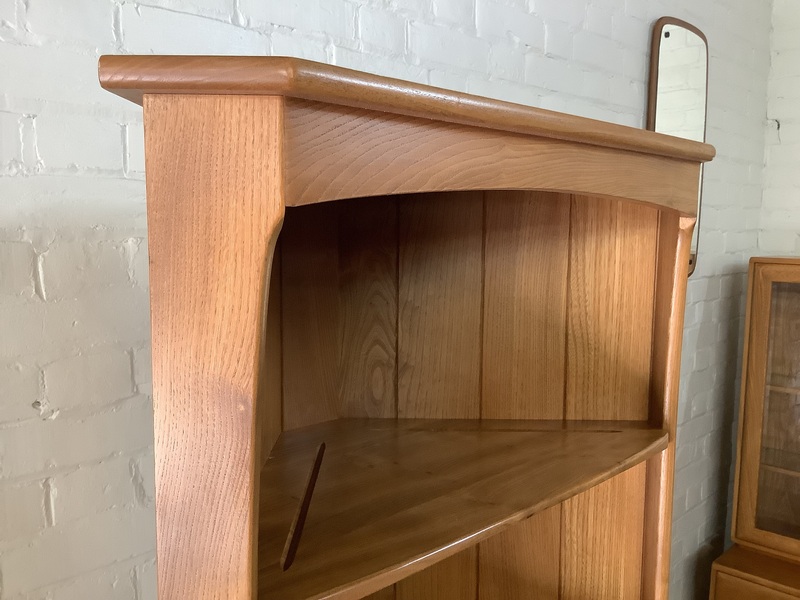 Ercol Windsor Corner Display Cabinet In Light Elm.