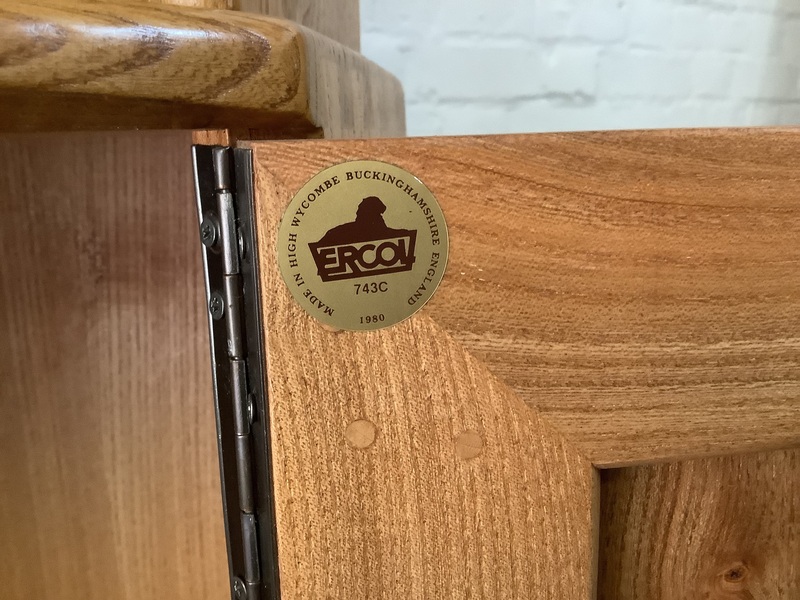 Ercol Windsor Corner Display Cabinet In Light Elm.