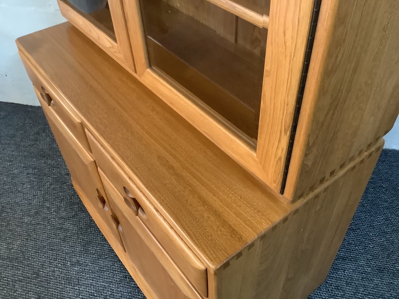 Ercol Windsor Glazed Display Cabinet In Light Elm.