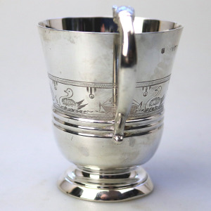 An extremely unusual solid silver novelty Fox handled Nursery Mug 100g C.1932
