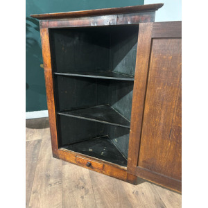 Georgian Oak With Mahogany Cross Banding Corner Cupboard