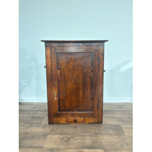 Georgian Oak With Mahogany Cross Banding Corner Cupboard