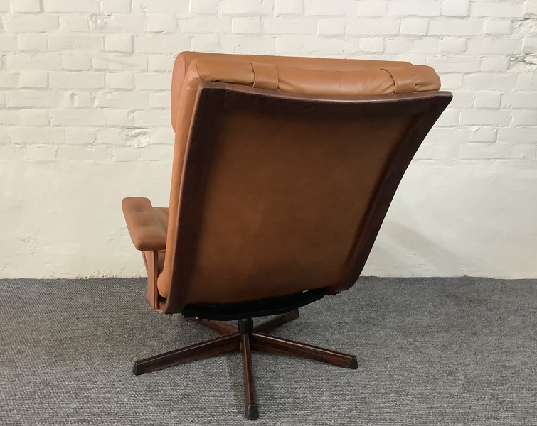 Gote Mobler Leather Reclining Swivel Chair.
