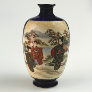 An antique Japanese Satsuma hand-painted ceramic Vase C.1900