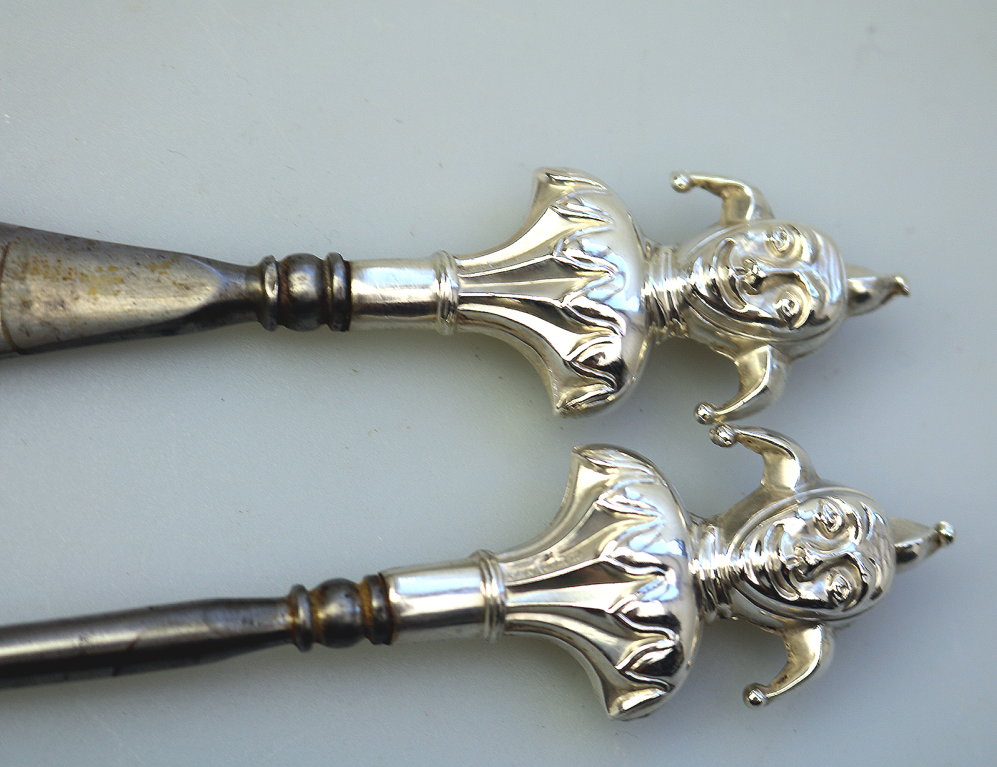 A pair antique English solid silver novelty Jester Button Hook & Shoe Horn C.1909
