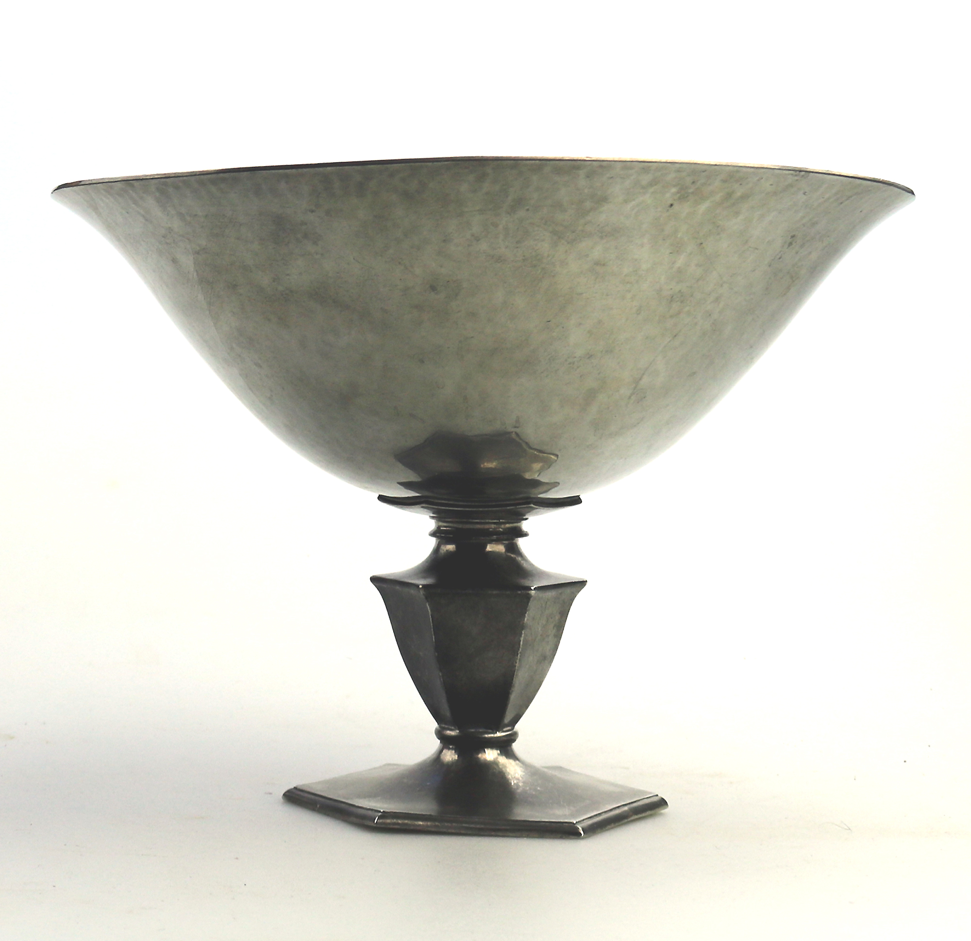 A large Modernist Art Deco Scandinavian pewter Just Andersen hammered Bowl C.1920