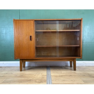 Mid Century Teak Sideboard By Nathan Furniture-Courier