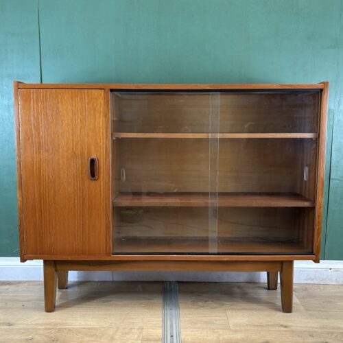 Mid Century Teak Sideboard By Nathan Furniture-Courier