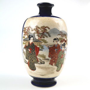 An antique Japanese Satsuma hand-painted ceramic Vase 2 C.1900