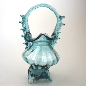 A good antique arts & crafts Art Glass novelty Venetian Basket C. 1st half 20thC