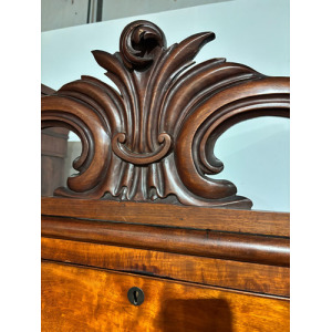 Victorian Gentleman's Sentry Wardrobe