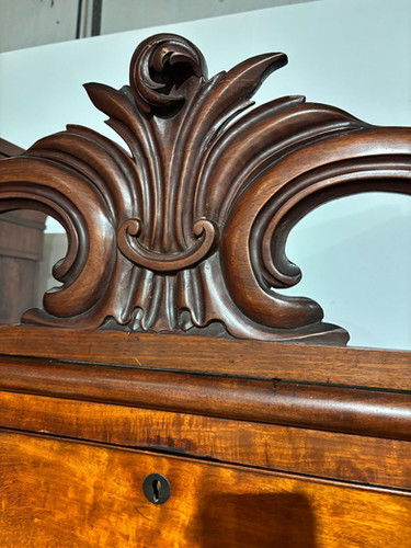Victorian Gentleman's Sentry Wardrobe