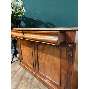 Victorian Mahogany Chiffonier