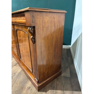 Victorian Mahogany Chiffonier