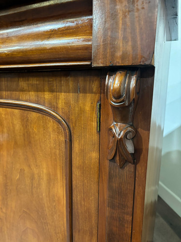 Victorian Mahogany Chiffonier