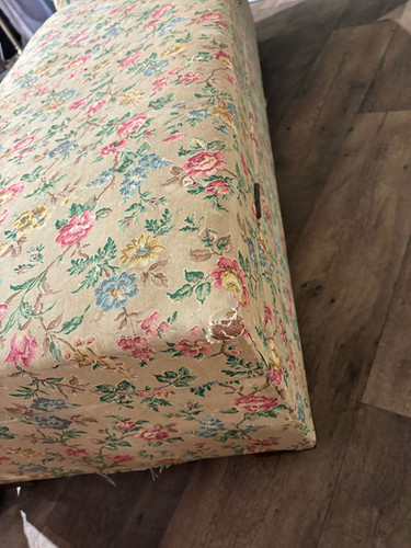 Vintage Chaise / Day bed