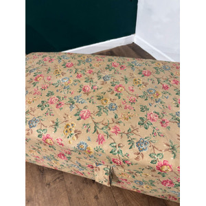 Vintage Chaise / Day bed