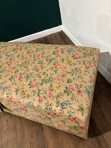 Vintage Chaise / Day bed
