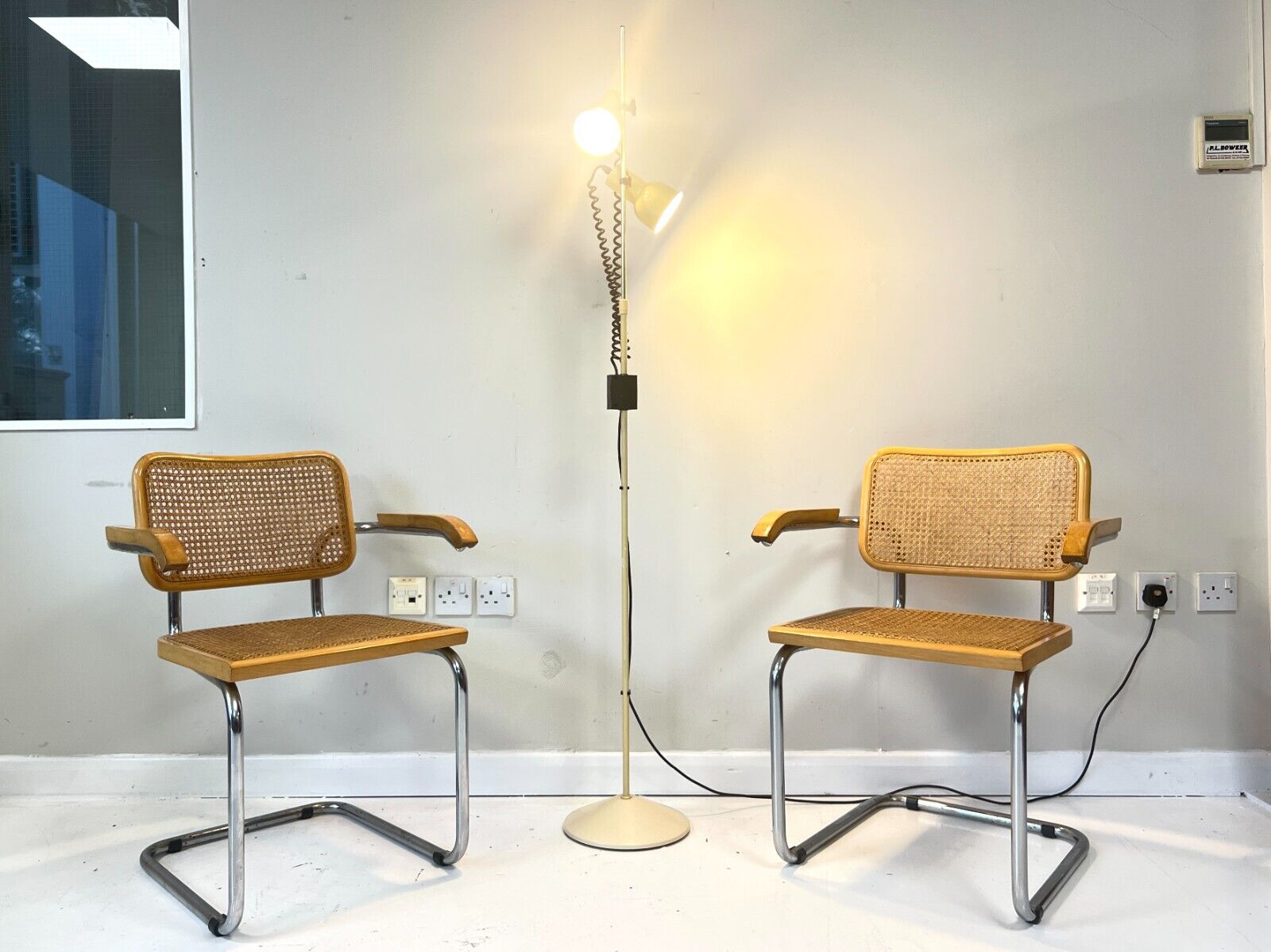 Vintage Cream Twin Spotlight Lamp