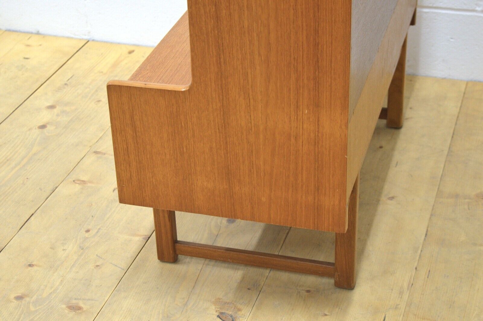 vintage sideboard teak Turnidge of London danish design mid century DELIVERY