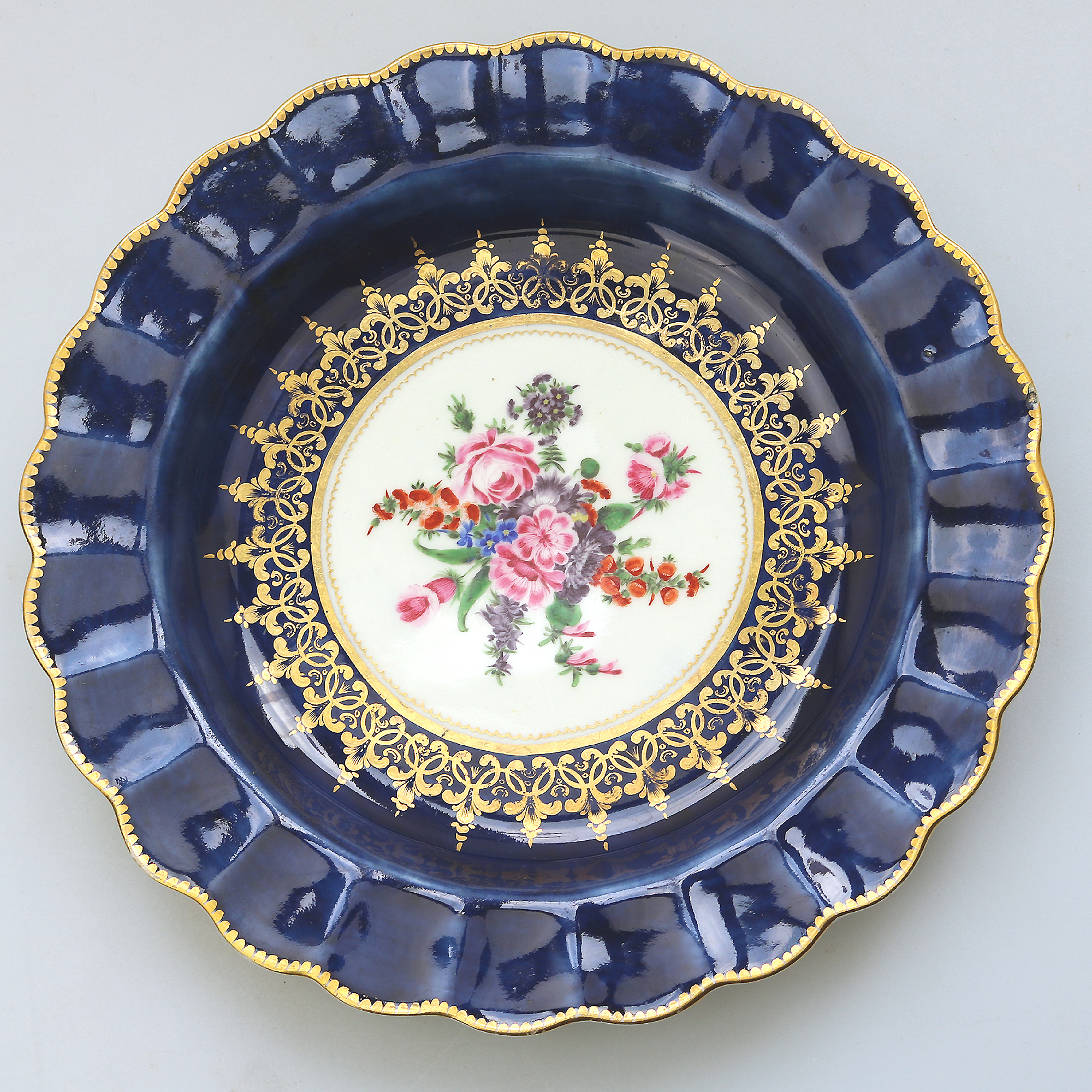 Antique Georgian porcelain 1st Period Worcester hand painted wet blue Plate 1755