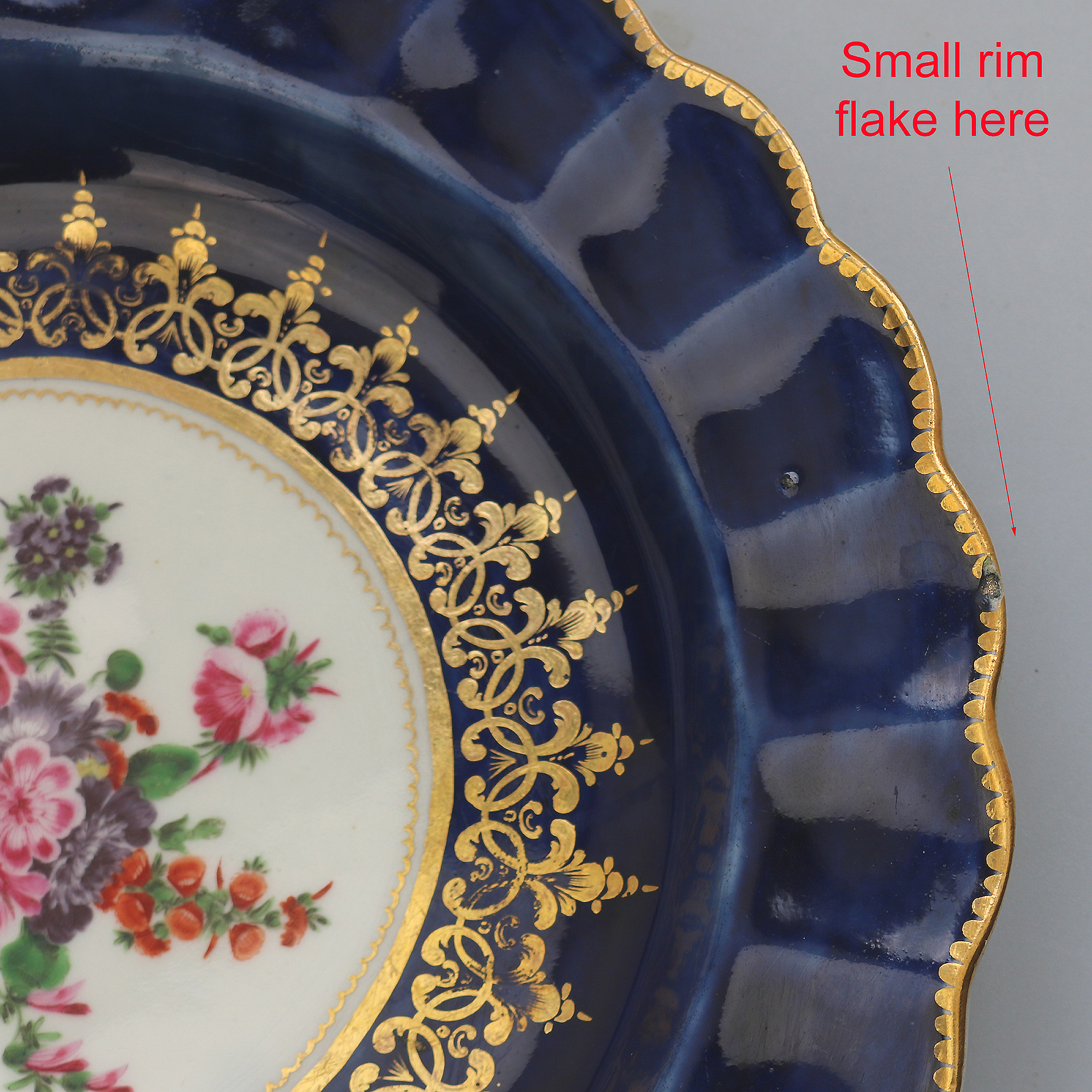 Antique Georgian porcelain 1st Period Worcester hand painted wet blue Plate 1755