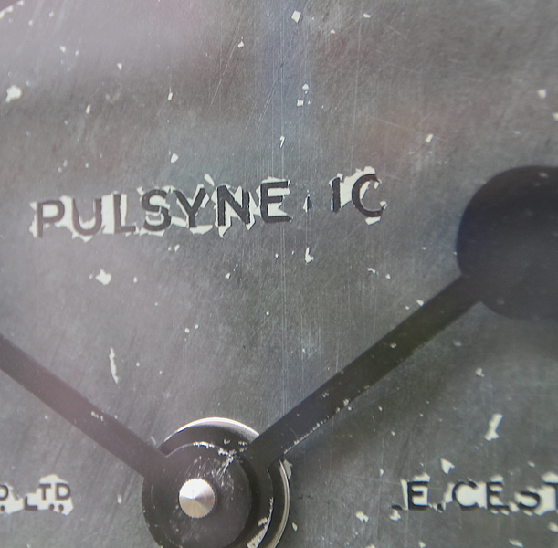 1950s British Office/Commercial Industrial Wall Clock. Fully Guaranteed