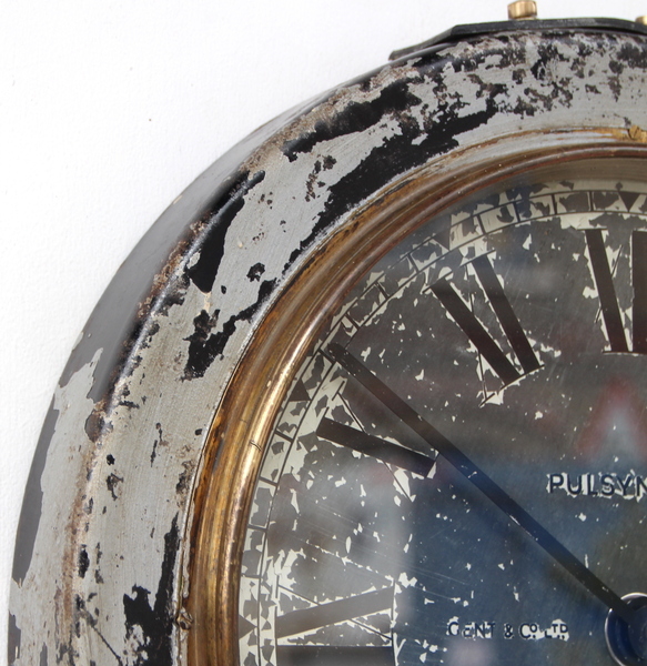 1950s British Office/Commercial Industrial Wall Clock. Fully Guaranteed