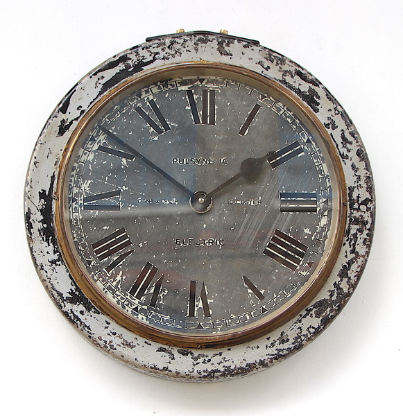 1950s British Office/Commercial Industrial Wall Clock. Fully Guaranteed