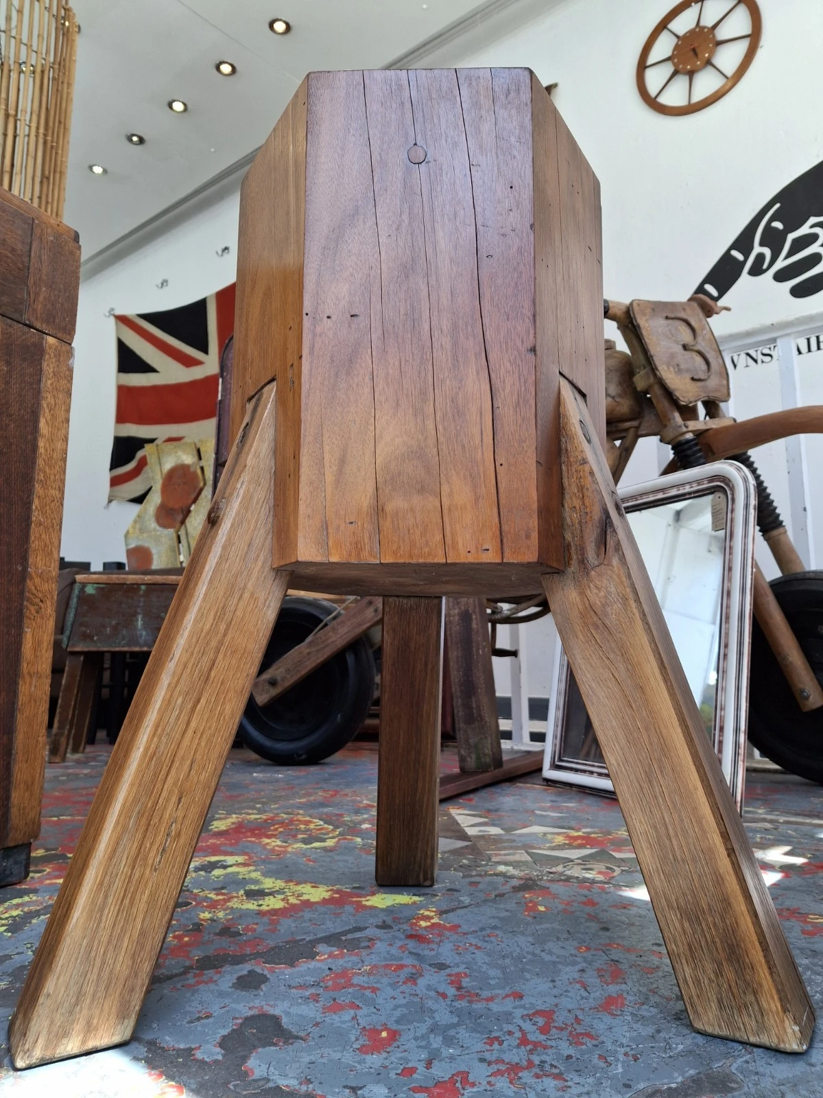 1960s Continental Brutalist 'Chopping Block' Side Table/Stand