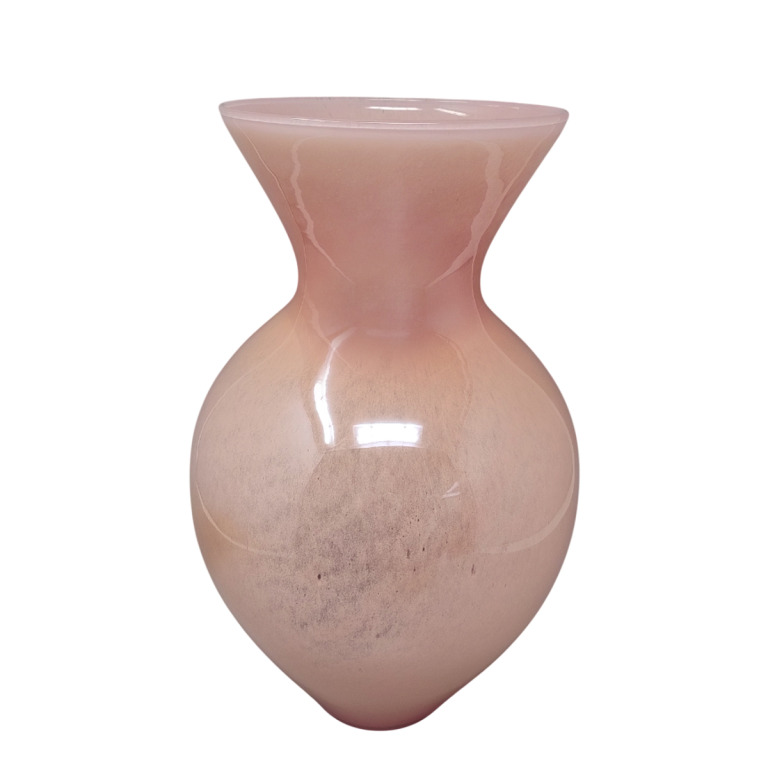 1970s Luxury Pink Handrafted Vase in Murano Glass by Maestro del Vetro. Made in Italy