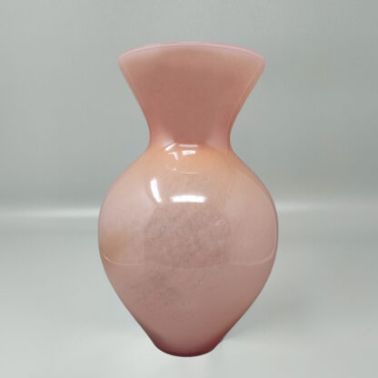 1970s Luxury Pink Handrafted Vase in Murano Glass by Maestro del Vetro. Made in Italy - Image 4