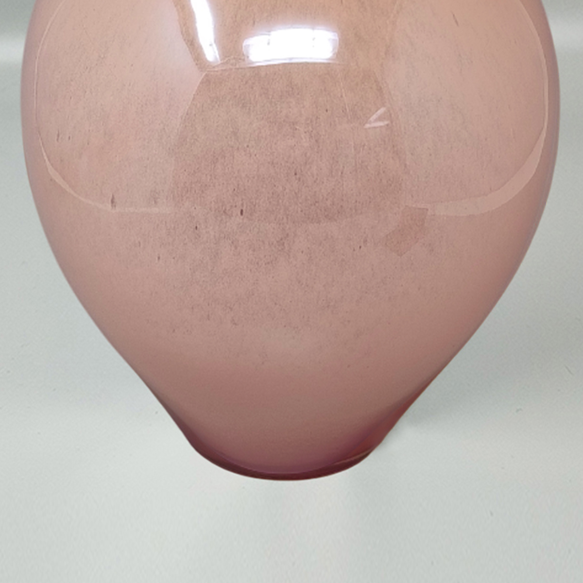 1970s Luxury Pink Handrafted Vase in Murano Glass by Maestro del Vetro. Made in Italy