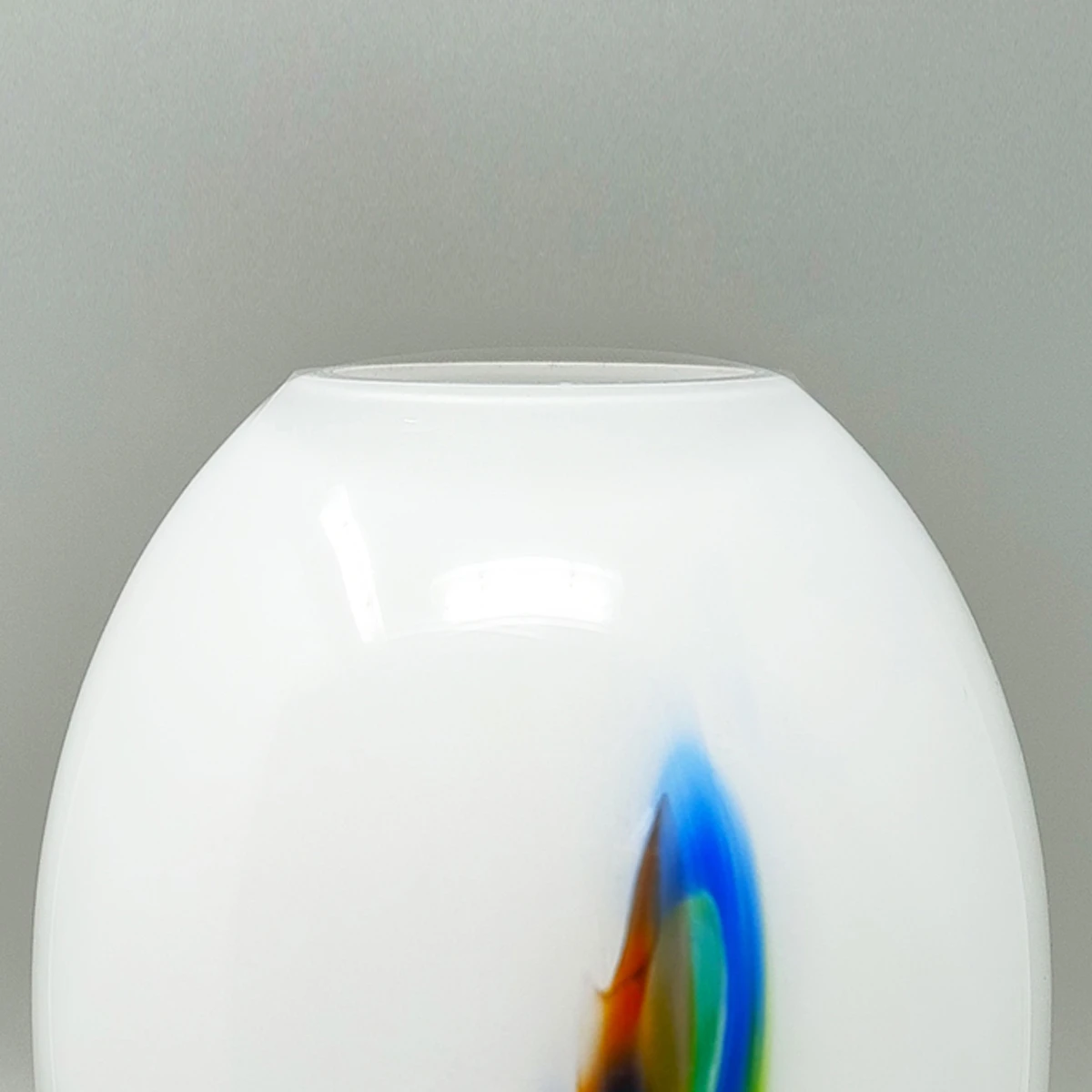 1970s Gorgeous Vase Handcrafted in Murano Glass. Made in Italy