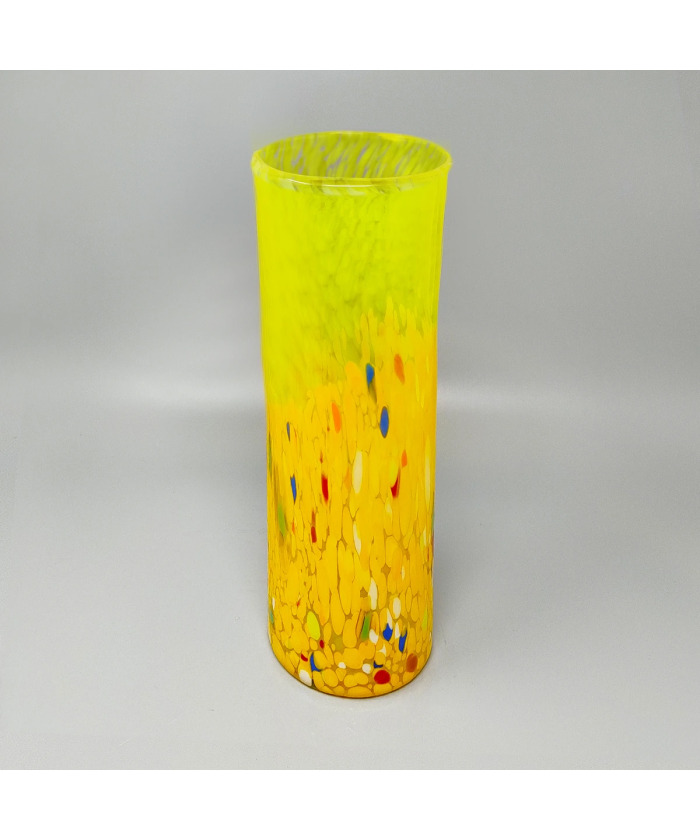 1970s Luxury Yellow Handrafted Vase in Murano Glass by Maestro del Vetro. Made in Italy