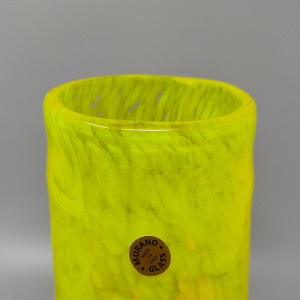 1970s Luxury Yellow Handrafted Vase in Murano Glass by Maestro del Vetro. Made in Italy