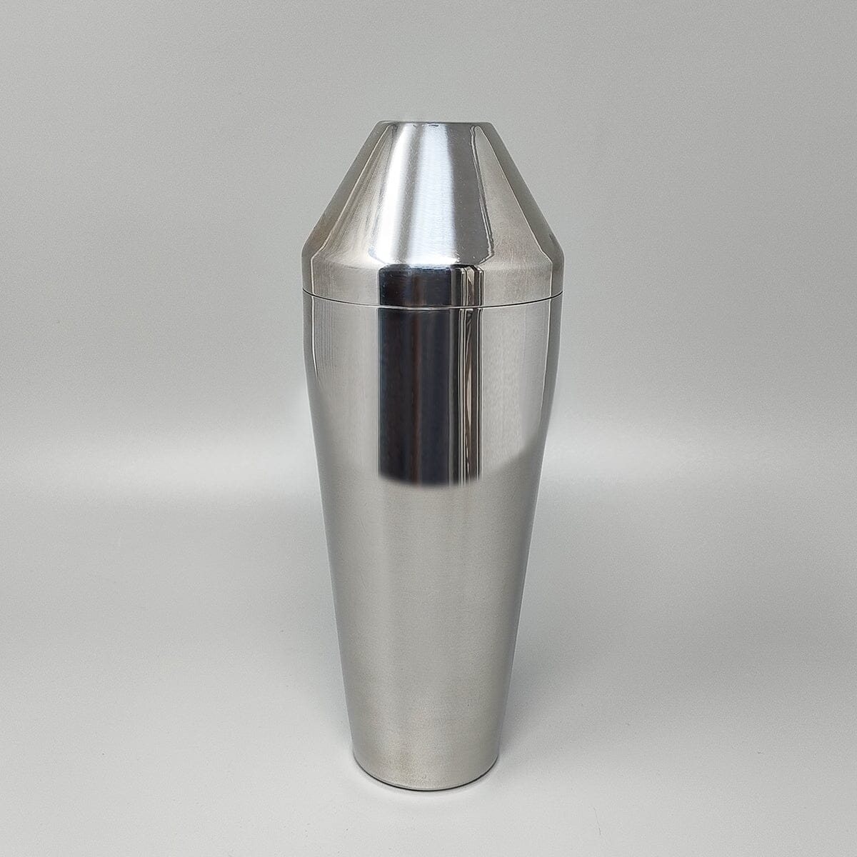 1970s Gorgeous Cocktail Shaker. Made in Italy