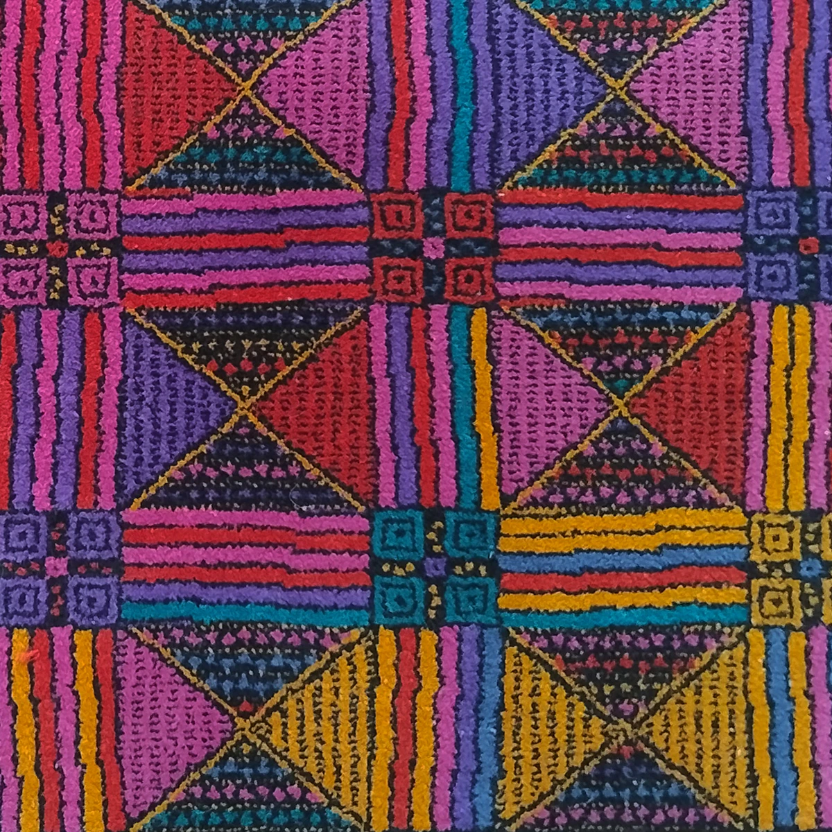 1980s Gorgeous Geometric Italian Woolen Rug by Missoni for T&J Vestor