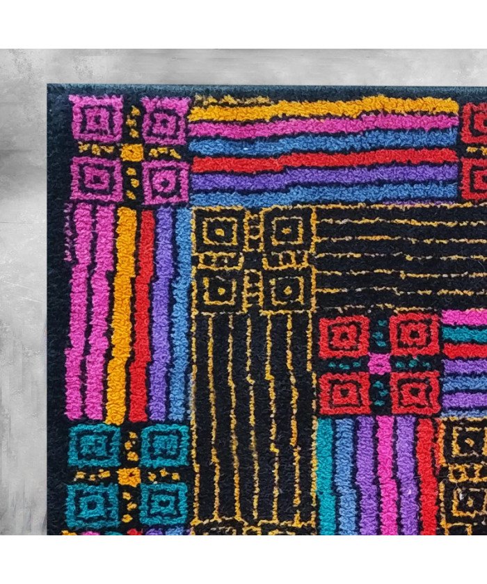 1980s Gorgeous Geometric Italian Woolen Rug by Missoni for T&J Vestor