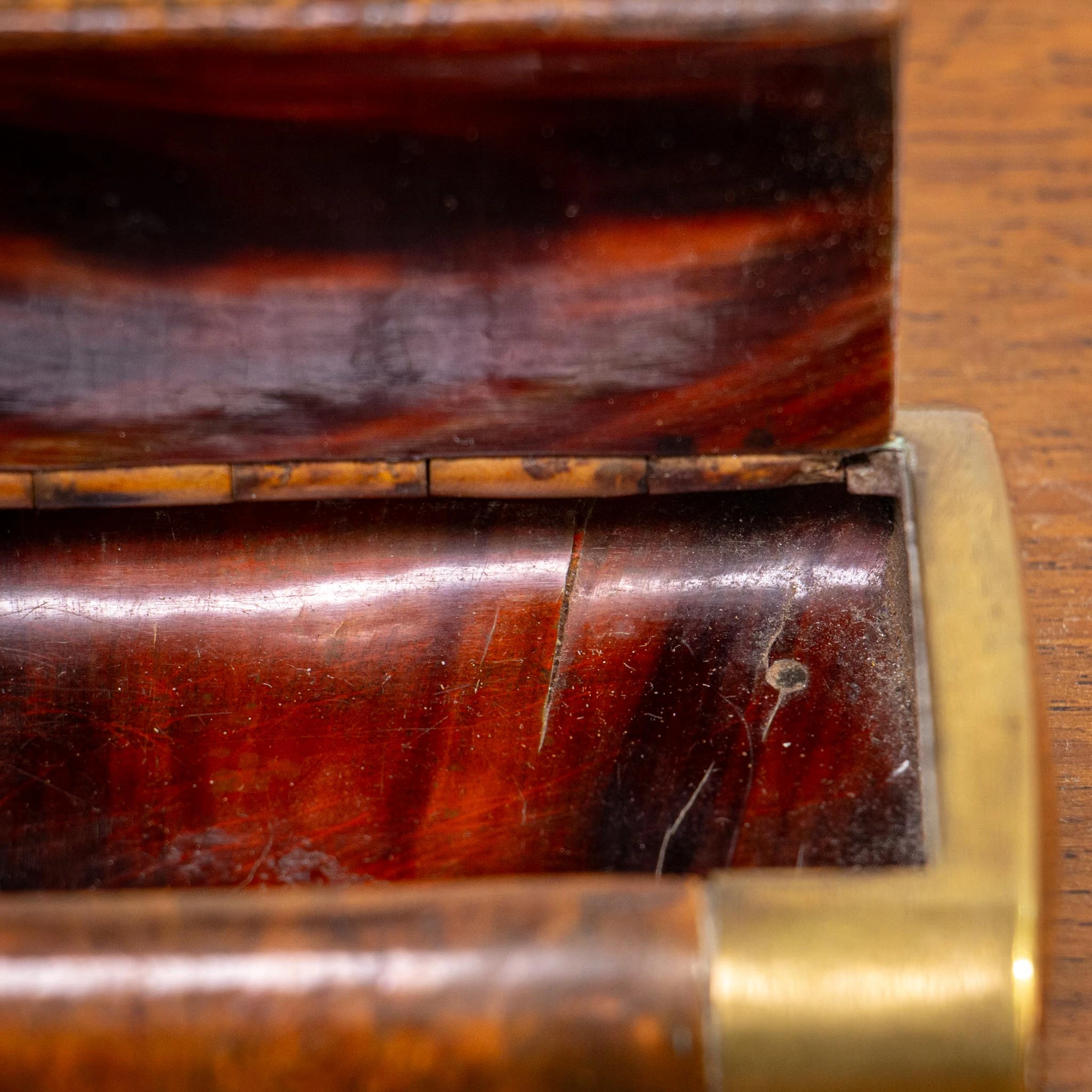 Unusual Large 19th Century Pocket Snuff Box