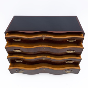 Art Deco Italian Thuja Root Curved Chest of Drawers, 1930s