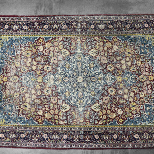 Vintage Hand-Woven Middle Eastern Oriental Isfahan Rug, 1940s
